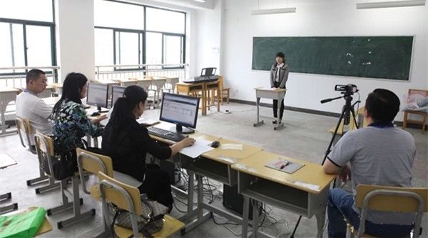 泗洪中学教师资格证面试培训